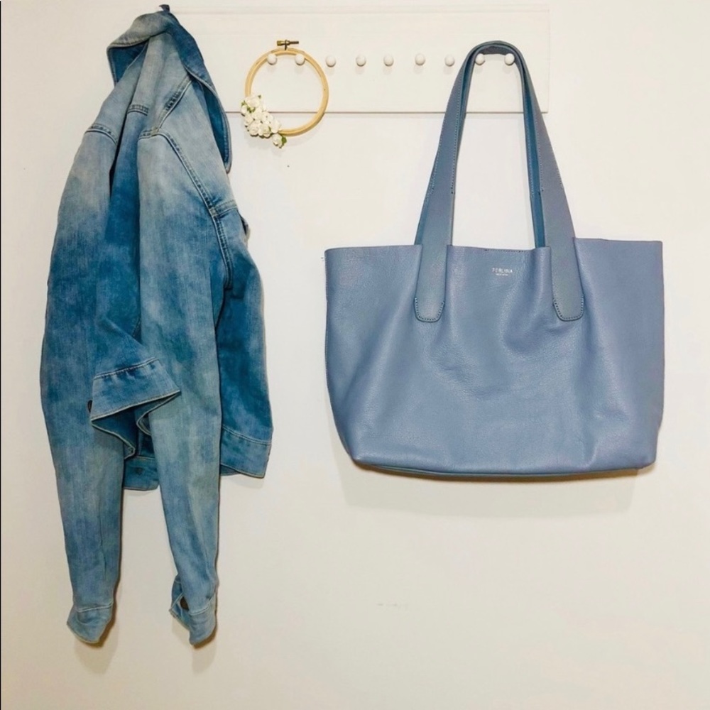 Perlina Large French Blue Leather Tote
